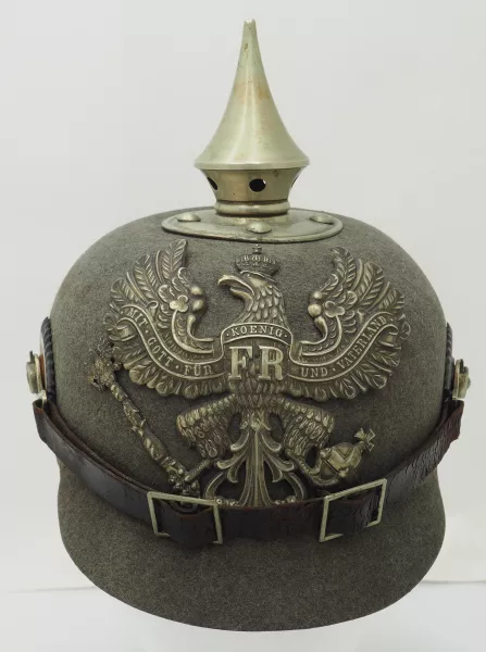 Prussian Felt Ersatz Pioneer Enlisted Man Pickelhaube Visuel 1 principal